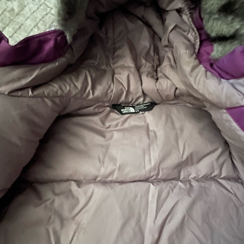 Kids Purple Winter North Face Arctic Parka Jacket & Puffer Coat Girls Size 5 - Picture 6 of 8